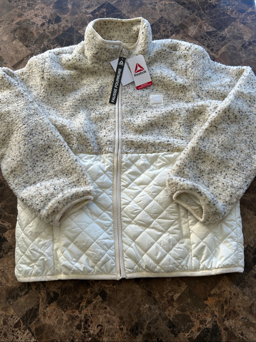 NWT 🆕 Reebok Women’s Polar Fleece Full Zip Jacket Cream size L